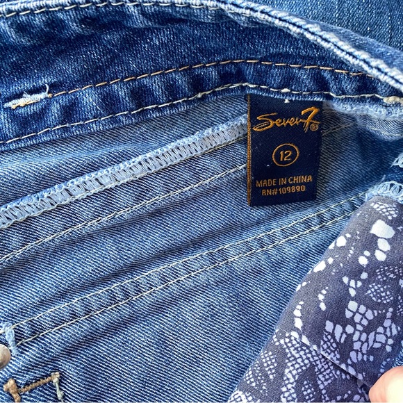 Seven7 Denim Mid-Rise Cropped Capri Jeans - Size 12 - Picture 11 of 12